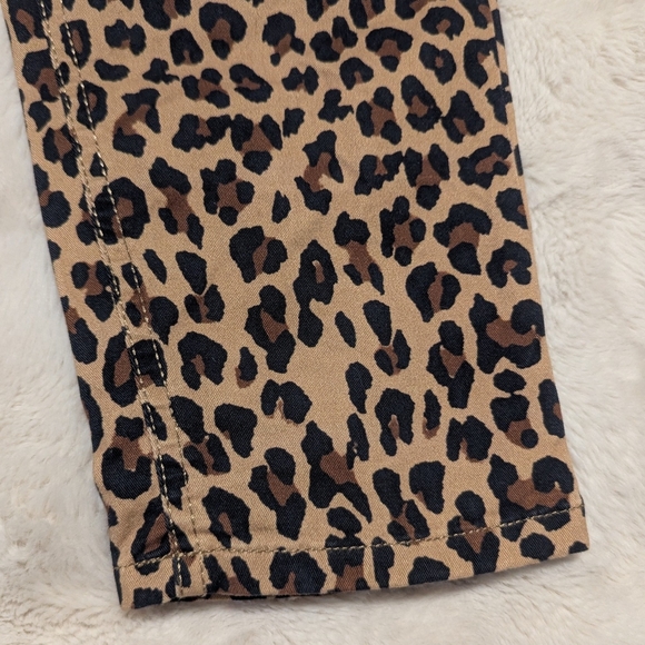 Zara Tan Leopard Print Straight Leg Jeans - Picture 7 of 8